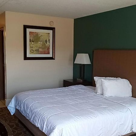 Hilltop Inn Pittsburgh Crafton Luaran gambar