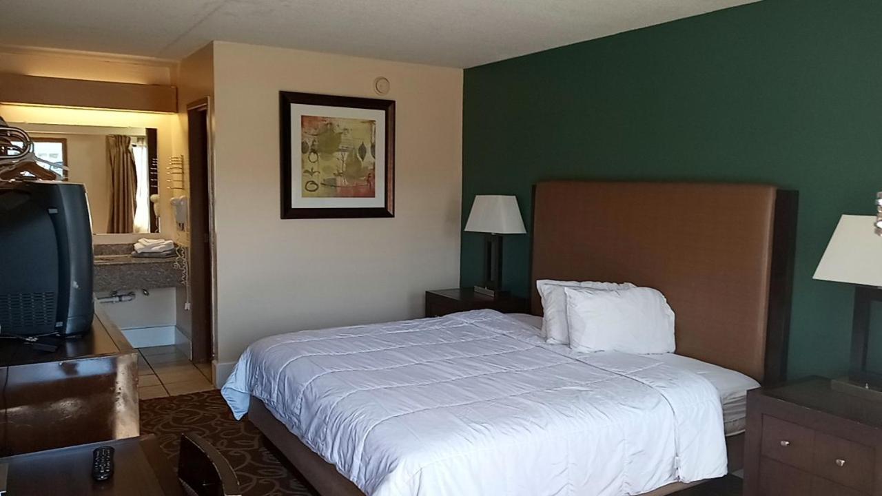 Hilltop Inn Pittsburgh Crafton Luaran gambar