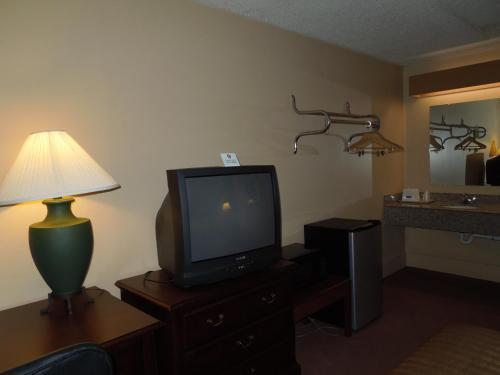 Hilltop Inn Pittsburgh Crafton Luaran gambar