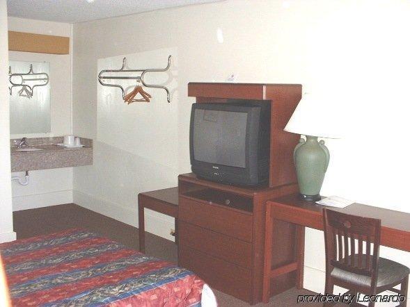 Hilltop Inn Pittsburgh Crafton Bilik gambar
