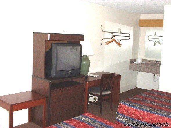 Hilltop Inn Pittsburgh Crafton Bilik gambar