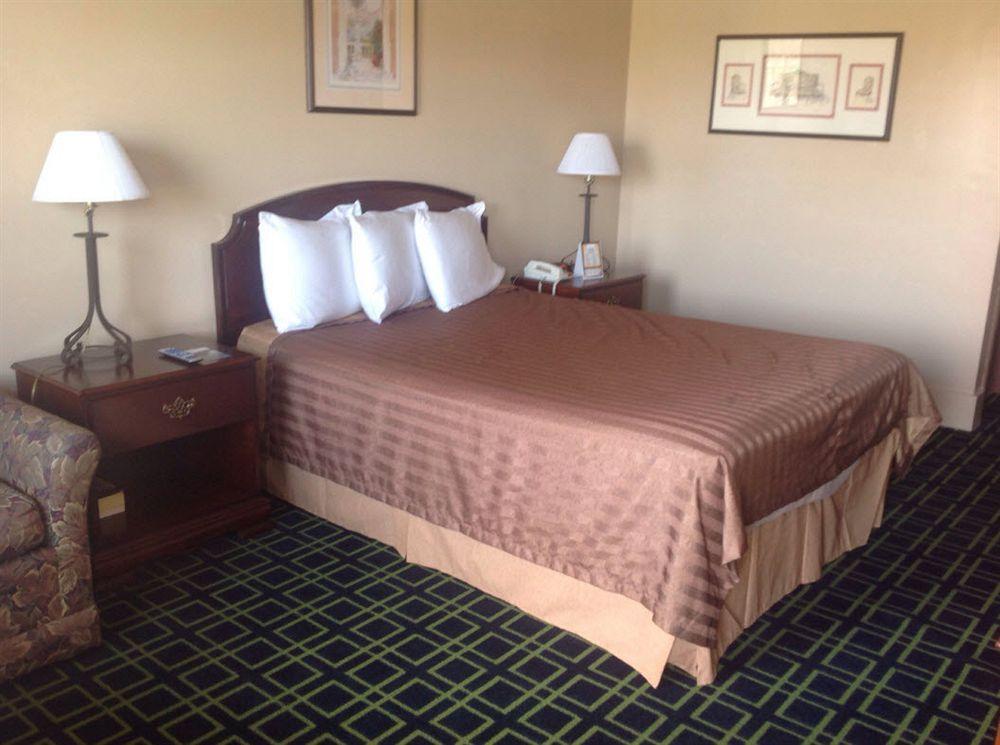 Hilltop Inn Pittsburgh Crafton Luaran gambar