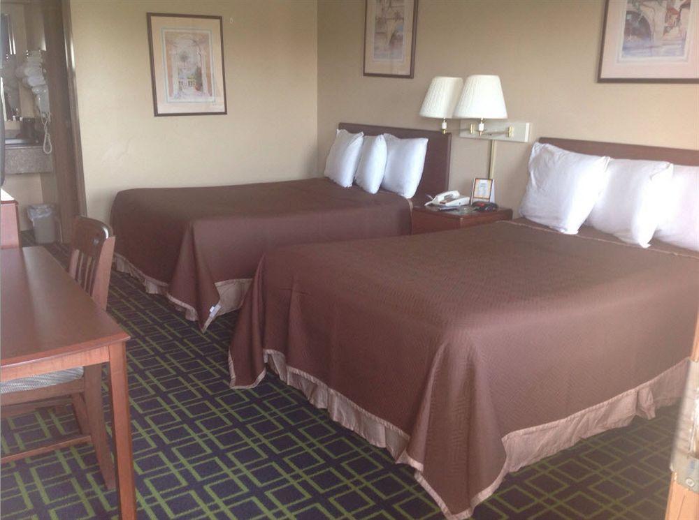 Hilltop Inn Pittsburgh Crafton Luaran gambar