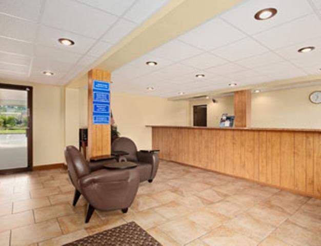 Hilltop Inn Pittsburgh Crafton Luaran gambar